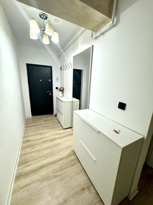 Apartament 3 camere, preluare chiriași, etaj intermediar, zona Fabrica de Sport