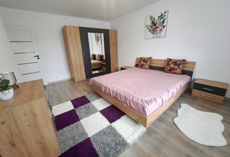 apartament cu 2 camere si parcare inclusa