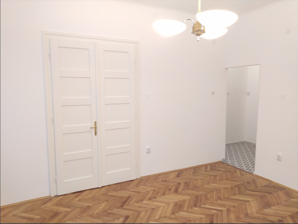 Apartament 2 camere,Zona Centrala, suprafata utila 56 mp.