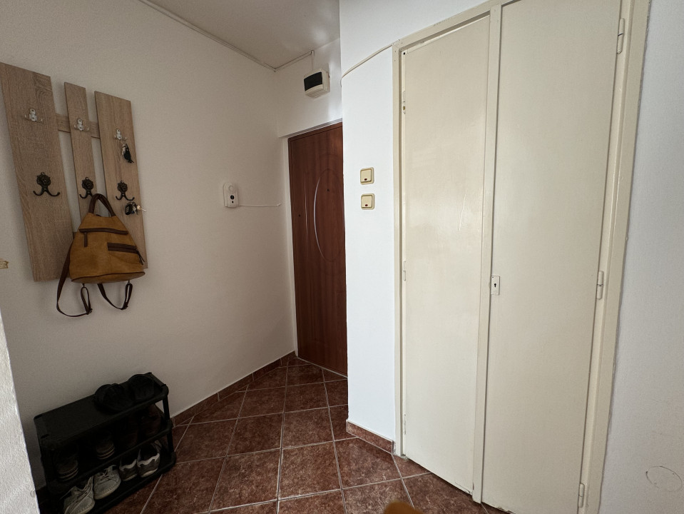 Apartament 2 camere, zona garii,42mp, disponibil imediat