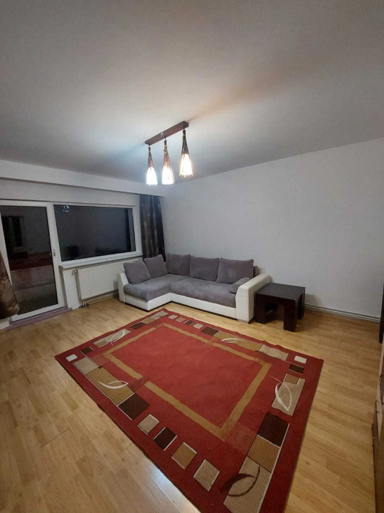 Apartament de 2 camere de inchiriat, petfriendly, 60 mp, zona Semicentral