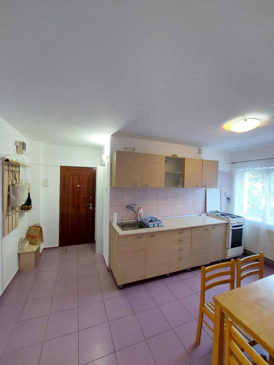 Apartament de 2 camere de inchiriat, petfriendly, 60 mp, zona Semicentral