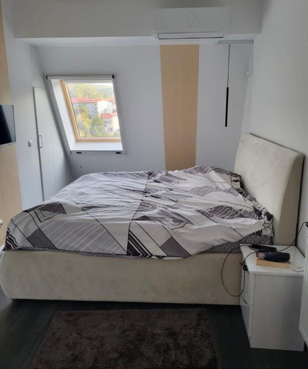 Apartament cu 3 camere,2 bai,dressing,2 balcoane si 2 parcari