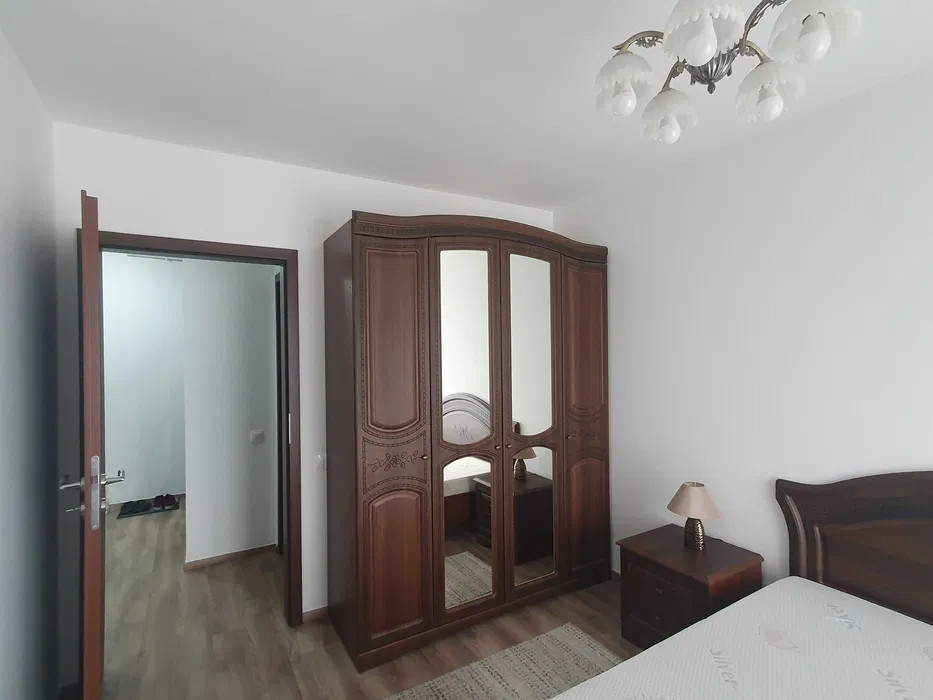 Apartament 2 camere decomandate, 53 mp utili, parcare, view, cartier Bună Ziua