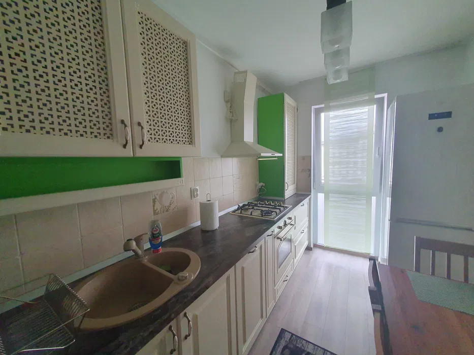 Apartament 2 camere decomandate, 53 mp utili, parcare, view, cartier Bună Ziua