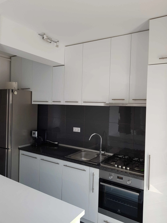 Apartament  de 2 camere de inchiriat, parcare, 51 mp. Manastur/ Faget 