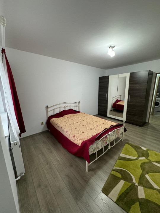 Apartament de închiriat, 2 camere, 54mp, zona Florilor