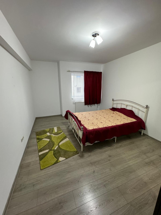 Apartament de închiriat, 2 camere, 54mp, zona Florilor