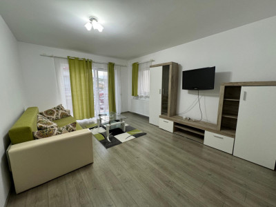 Apartament de închiriat, 2 camere, 54mp, zona Florilor