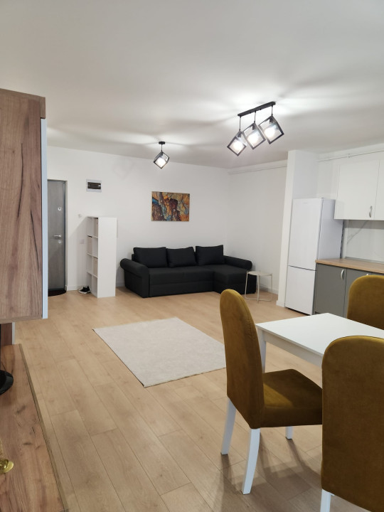 Apartament de închiriat, 2 camere, 55mp, zona Eroilor