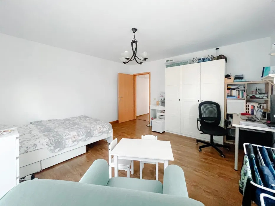 Apartament cu 2 camere decomandate, parcare, zona Muzeul Apei