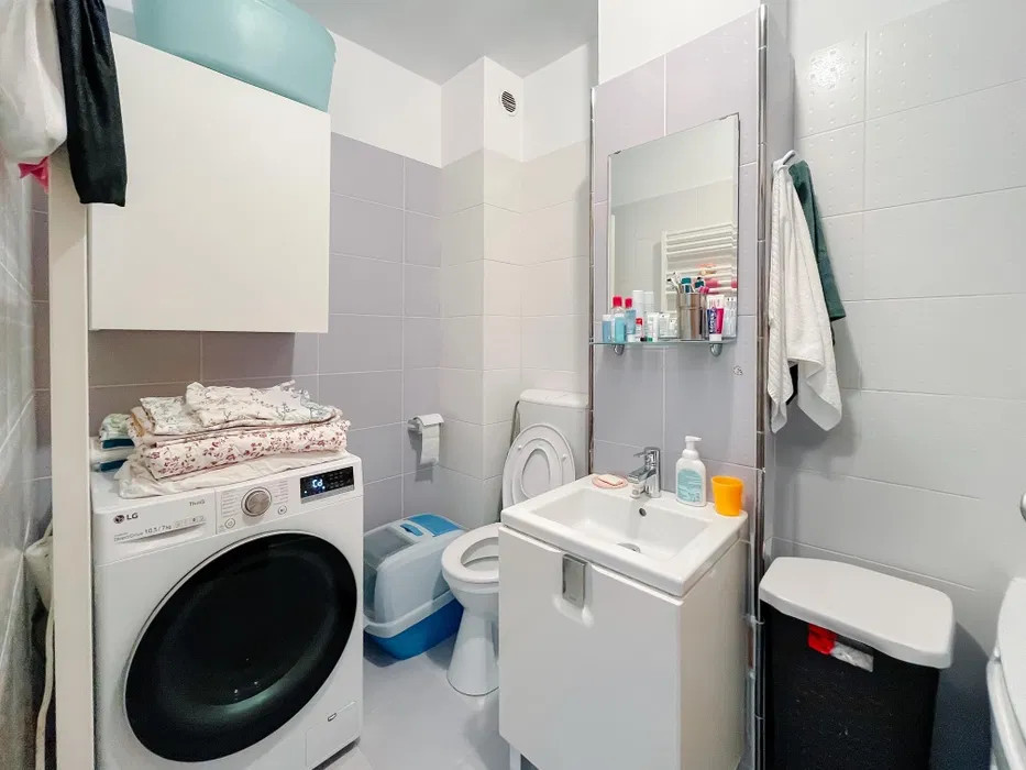 Apartament cu 2 camere decomandate, parcare, zona Muzeul Apei