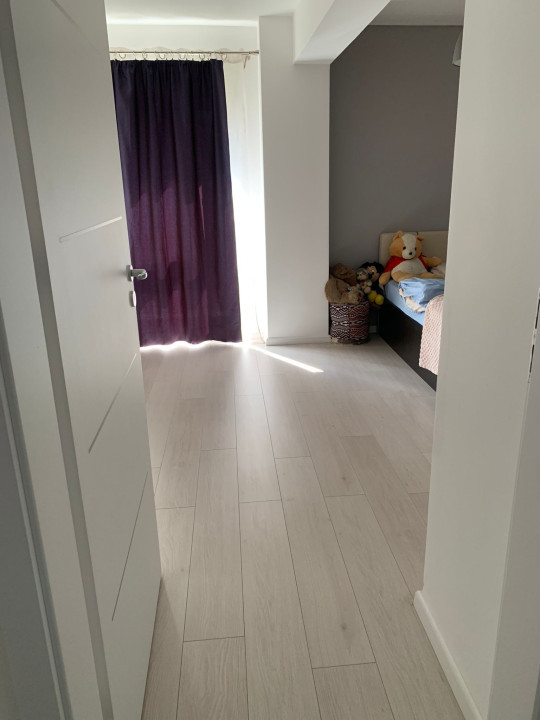 Apartament 2 camere la cheie etaj intermediar Eroilor