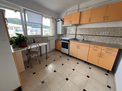 Apartament de 2 camere, 40mp, loc de parcare, boxa, zona Atelierul de Pizza