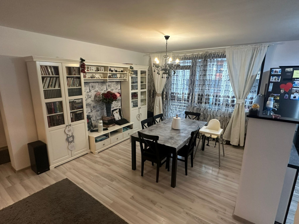 Apartament de 4 camere, 116mp, zona Parcul Poligon