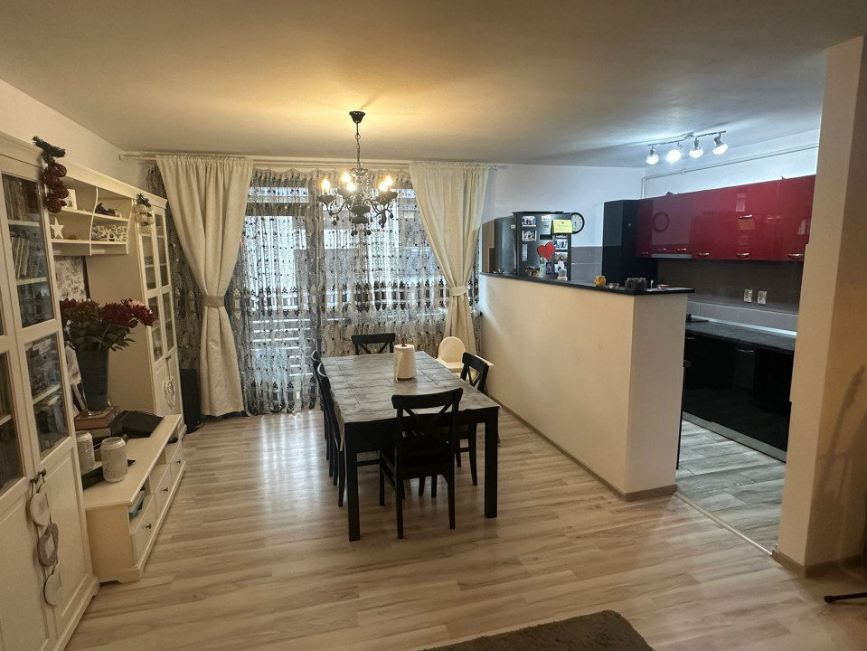 Apartament de 4 camere, 116mp, zona Parcul Poligon