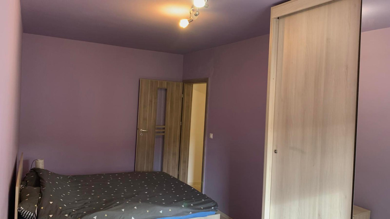 Inchiriez apartament de 3 camere in Floresti zona Eroilor.