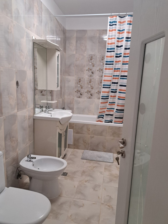 Apartament cu 2 camere si parcare cu CF