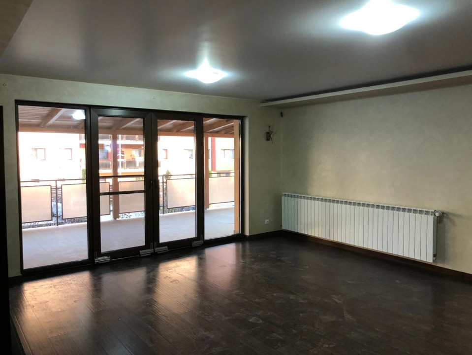 Apartament de 6 camere , cu finisaje premium, 144mp utili Zona Stejarului