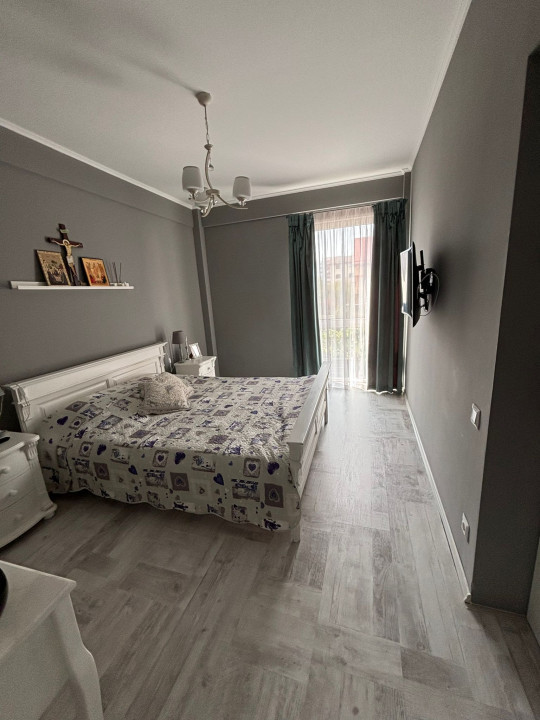 Apartament de 3 camere, Lux, 85mp utili, et 1, parcare, Aurel Vlaicu 