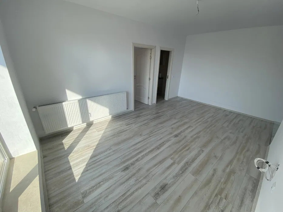 Apartament 3 camere, semifinisat, bloc nou, 56mp, Valea Chintaului