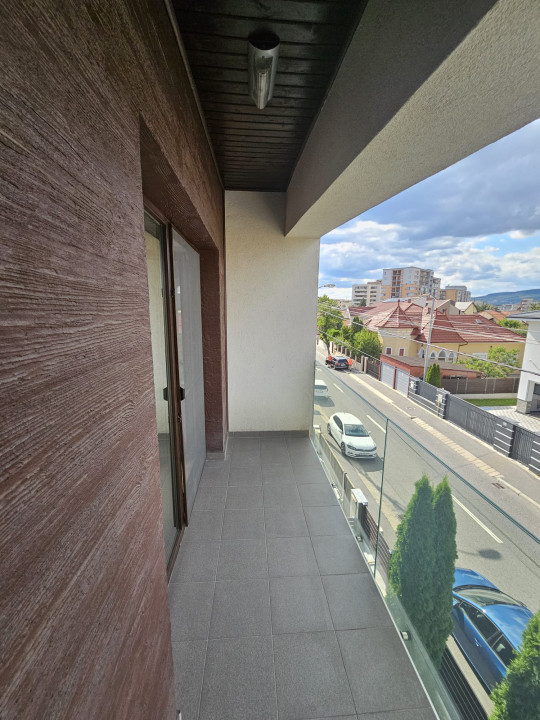 Penthouse 4 camere decomandat, 170mp, finisat, mobilat, terasa, zona Gheorgheni