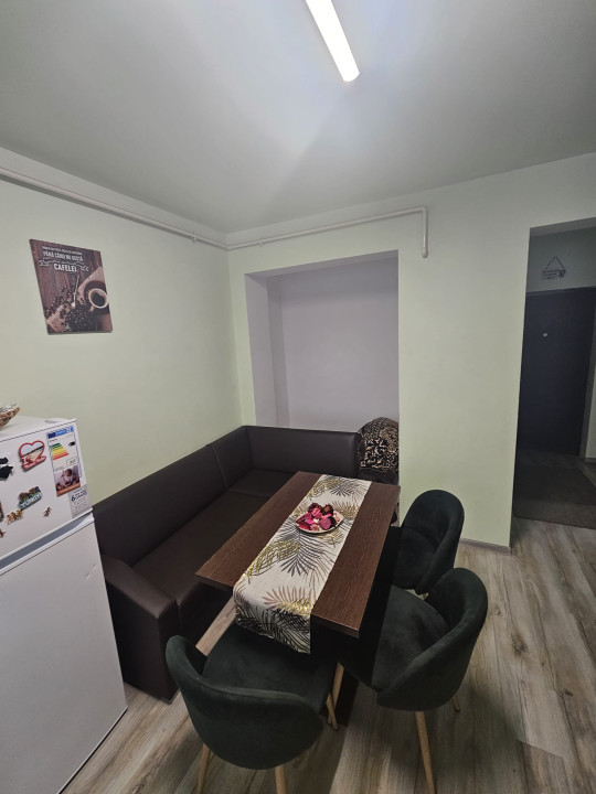 Apartament 2 camere , 51 mp utili , parcare , balcon , zona Ioan Rus