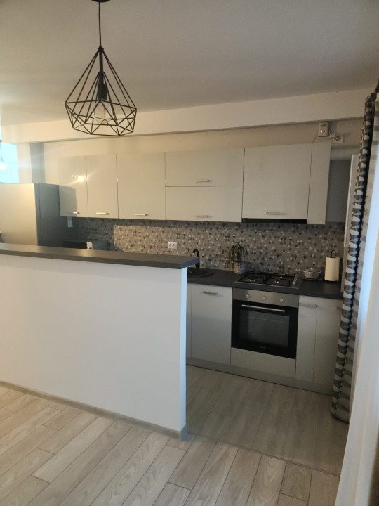 Apartament 2 camere, 49mp, terasa, parcare, zona Subcetate