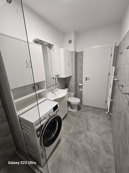 Apartament de 2 camere, Semidecomandat, situat in zona Teilor