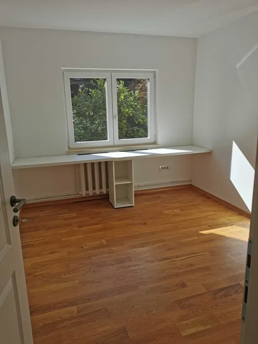 Apartament 4 camere, 80 mp utili, etaj 1/4, recent renovat, Observatorului