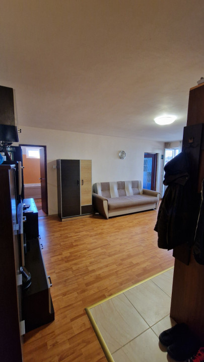 Apartament de 2 camere, 48mp, et interemediar, Petrom Baciu 