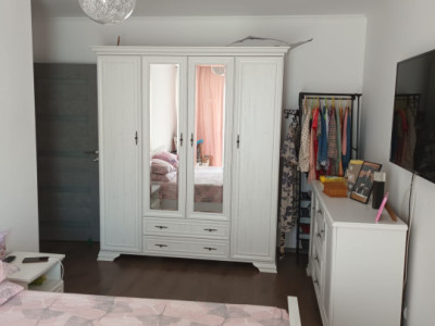 apartament cu 2 camere decomandate si parcare cf CF