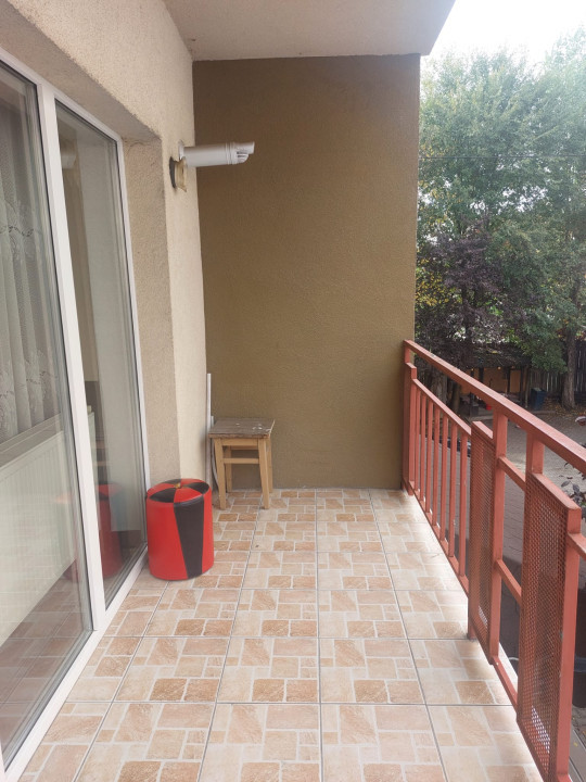 Apartament de 2 camere decomandat, 50 mp, zona Eroilor