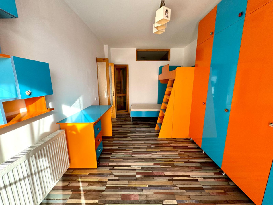 Apartament 2 camere + nișă, 63 mp, etaj intermediar, zona Semicentrală