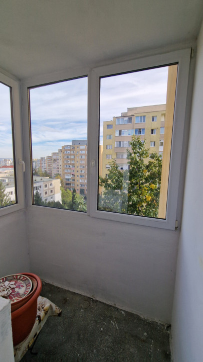 Apartament de 3 camere, decomandat, 66mp utili, Mehedinti