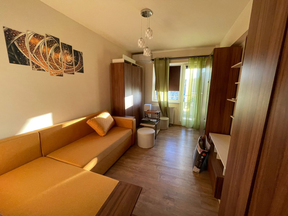 Apartament cu 3 camere decomandat, 69 mp, la cheie in Baciu, loc parcare