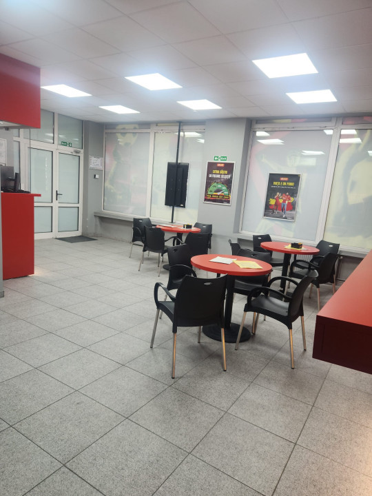 Spatiu Comercial 100 mp, zona Manastur