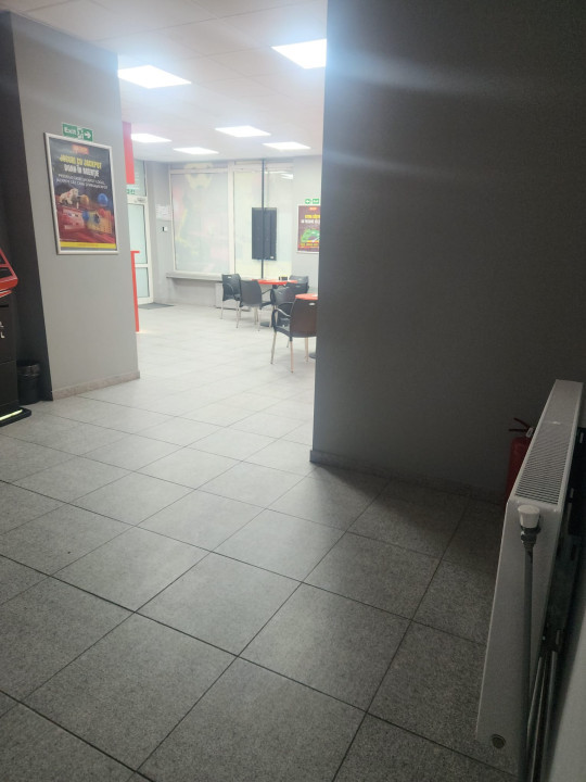 Spatiu Comercial 100 mp, zona Manastur