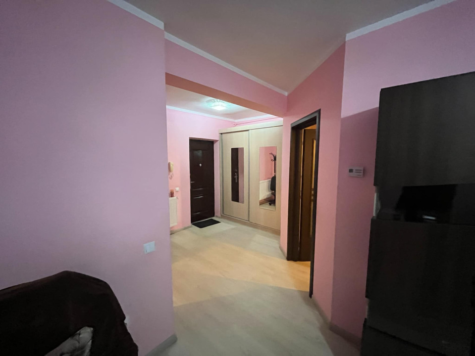 Apartament cu o camera, ideal investitie, parcare, zona Stejarului