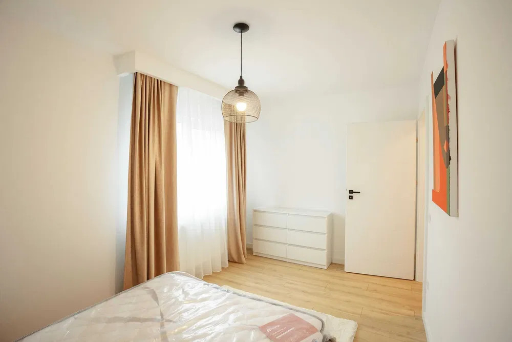 Apartament cu 2 camere, 43 mp, parcare, zona Tineretului