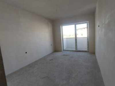 Apartament de 2 camere, zona Porii