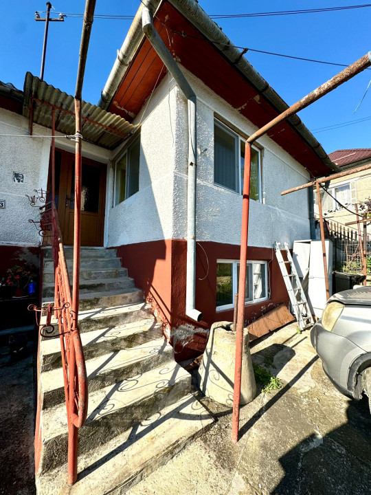 Casă individuală, 440 mp teren, cartier Dâmbul Rotund