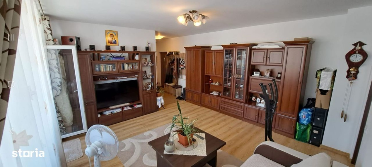 Apartament 2 camere 52mp, in Baciu, zona Primarie la cheie