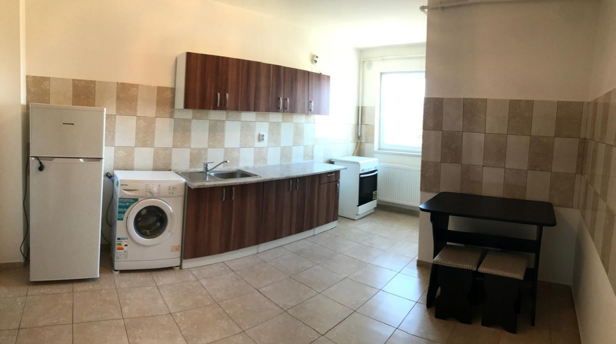 Apartament cu 2 camere, decomandat, 61 mp, zona BMW