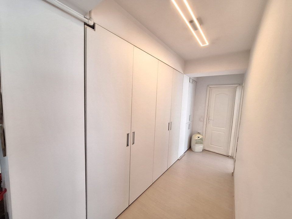 Apartament de 2 camere, 55 mp, Zona Stejarului 