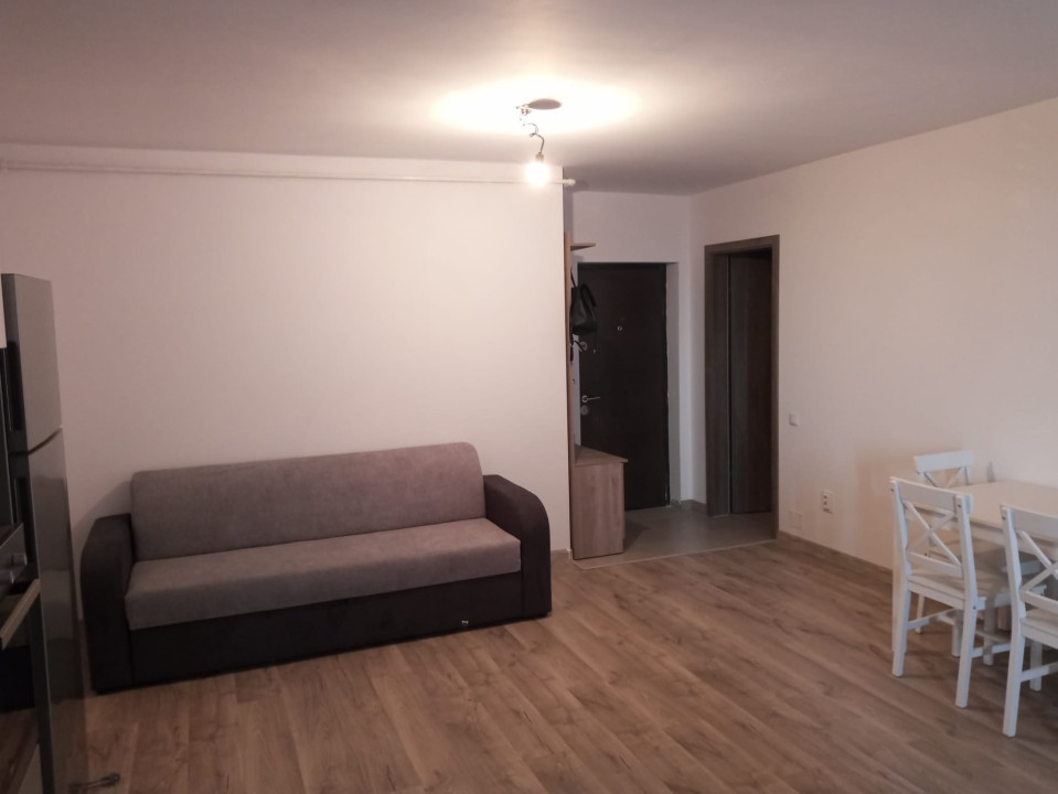 Apartament 2 camere, 45 mp, mobilat,utilat cu parcare, zona Vivo