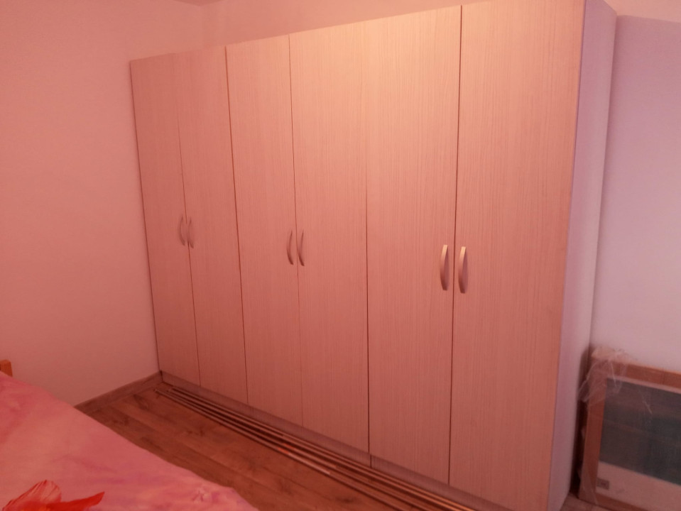 Apartament 2 camere, 45 mp, mobilat,utilat cu parcare, zona Vivo