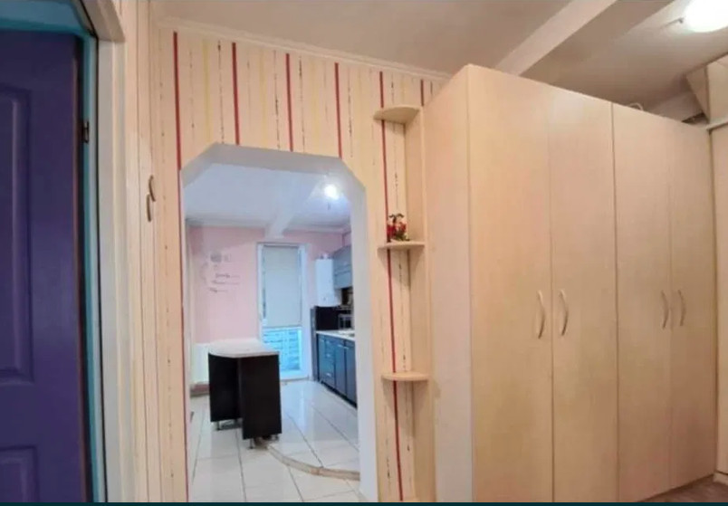 Apartament de 2 camere cu grădina, zona Eroilor