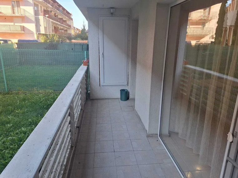 Apartament de 2 camere cu grădina, zona Eroilor