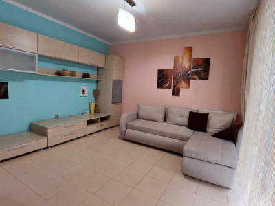 Apartament de 2 camere cu grădina, zona Eroilor